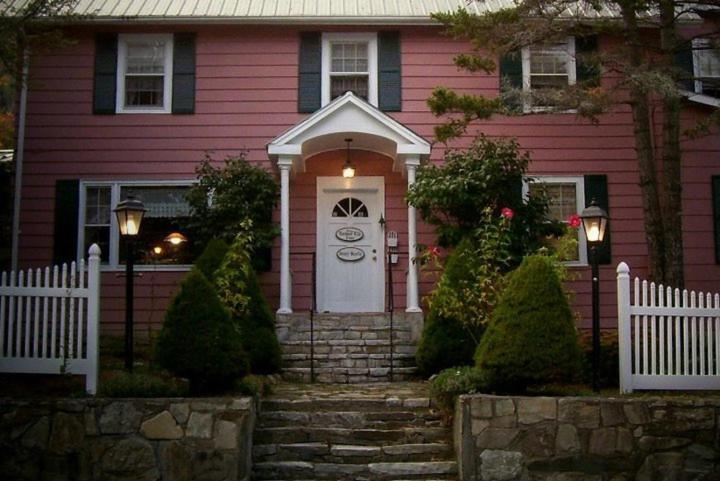 The Banner Elk Inn B&B Экстерьер фото